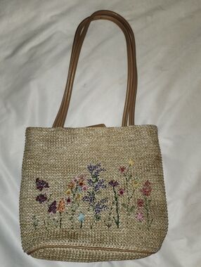 Y2K Woven Faux Straw Tote Bag with Embroidered Wildflowers - Tan